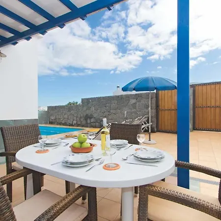 Vila Acomari
