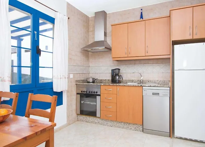 Acomari * Playa Blanca (Lanzarote)